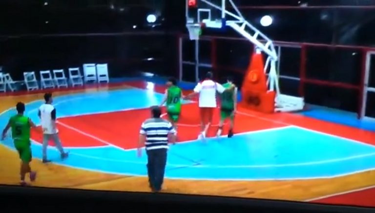 Terrible agresión a un árbitro en un partido de básquet